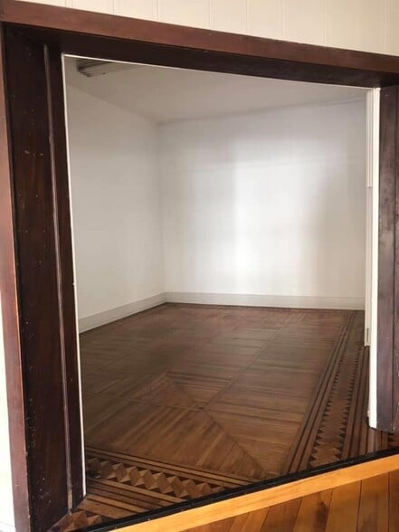 218 Main St, East Greenville, PA for lease - Building Photo - Image 3 of 10