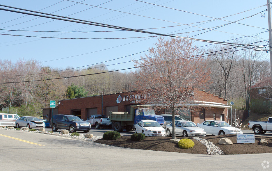 711 Bairdford Rd, Gibsonia, PA for sale - Primary Photo - Image 1 of 1