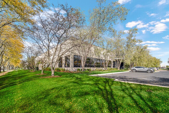 Plus de détails pour 510 Exchange Ct, Aurora, IL - Industriel à vendre