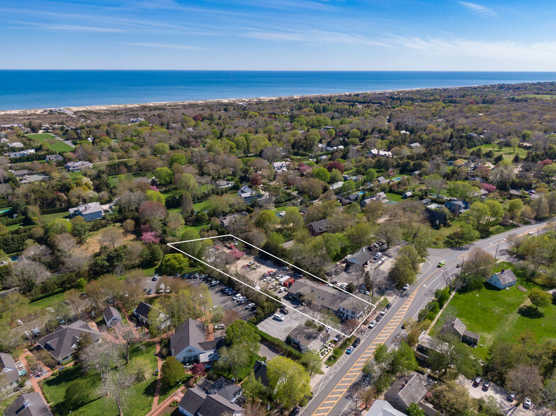 136 Main St, Amagansett, NY à louer - Photo du b timent - Image 1 de 16