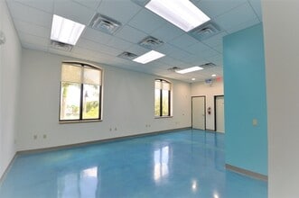 33004 S Dixie Hwy, Florida City, FL for lease Building Photo- Image 1 of 7