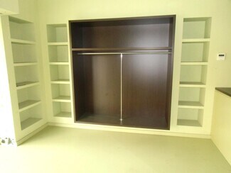 Plus de détails pour Commerce de détail à louer