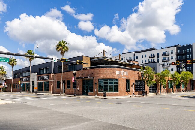 Plus de détails pour 929 E Bay St, Jacksonville, FL - Commerce de détail, Industriel à louer