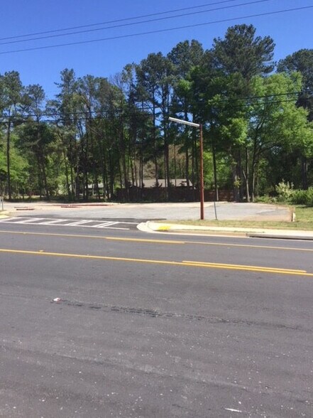 1923 Lower Roswell Rd, Marietta, GA à vendre - Autre - Image 2 de 6