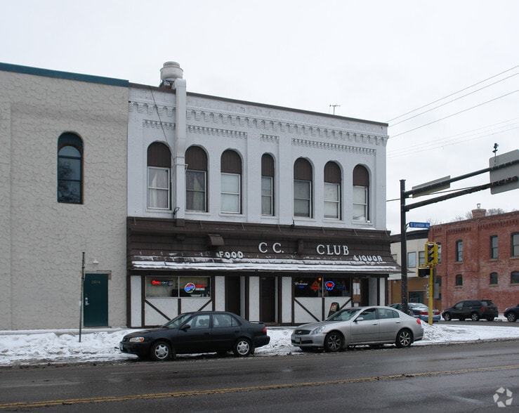 2600 Lyndale Ave S, Minneapolis, MN for sale - Building Photo - Image 2 of 2