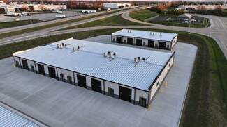 Plus de détails pour 540-570 N Service Rd, Saint Peters, MO - Local d'activités à louer