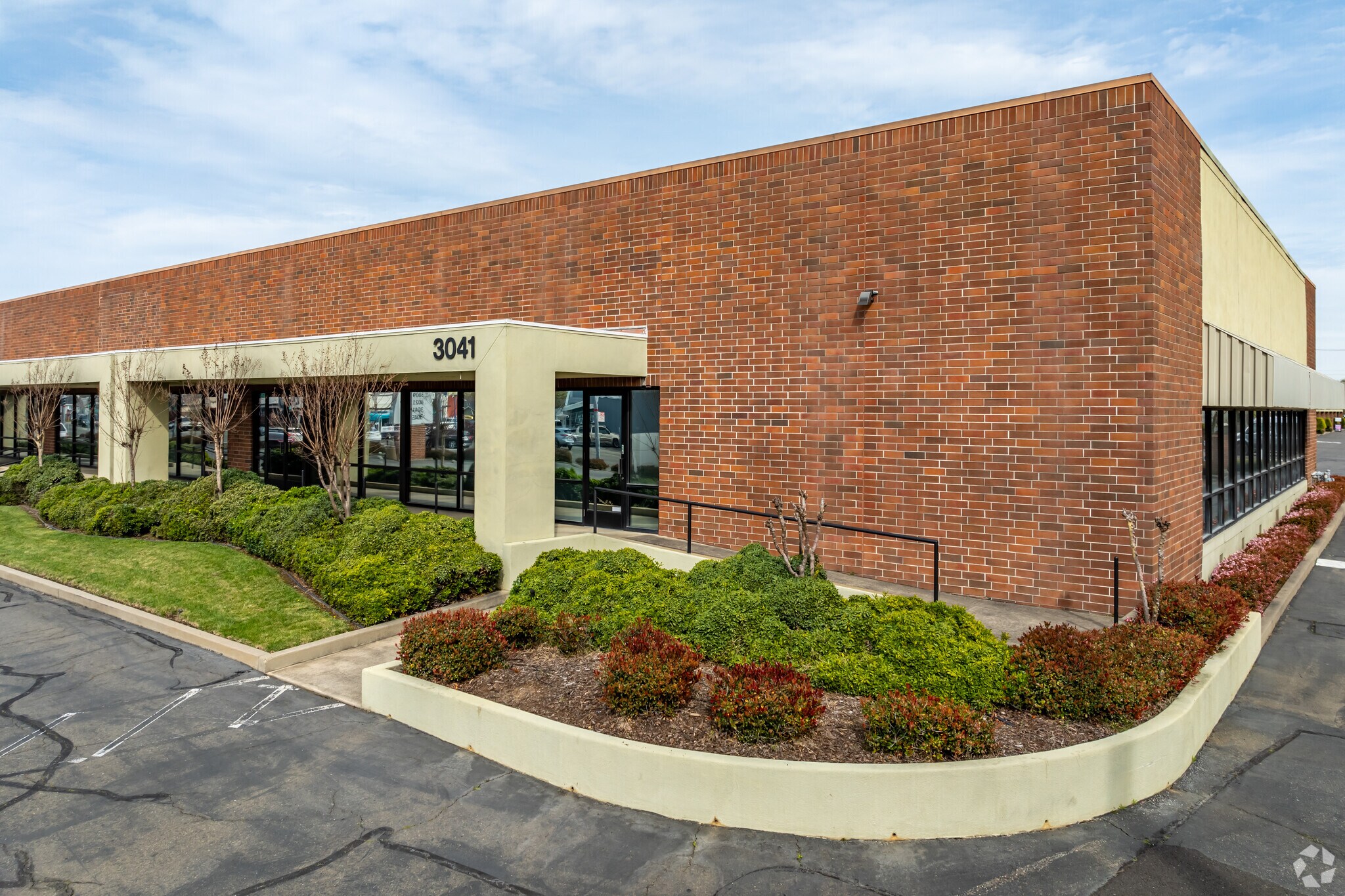 3041 65th St, Sacramento, CA for lease Building Photo- Image 1 of 7