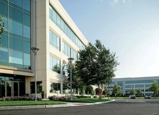 Plus de détails pour 200 Princeton South Corporate Ctr, Ewing, NJ - Bureau à louer
