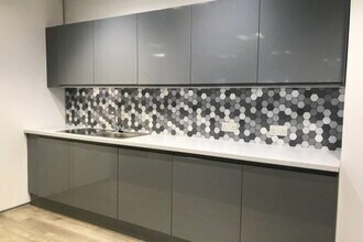 Maxwell Rd, Plymouth for lease Interior Photo- Image 2 of 3