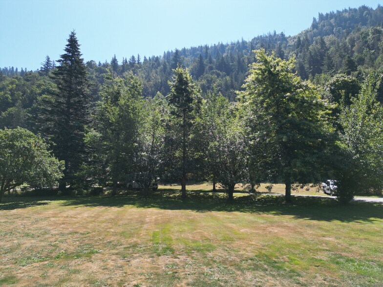 4843 Giesbrecht Rd, Chilliwack, BC à vendre - Photo du bâtiment - Image 2 de 26