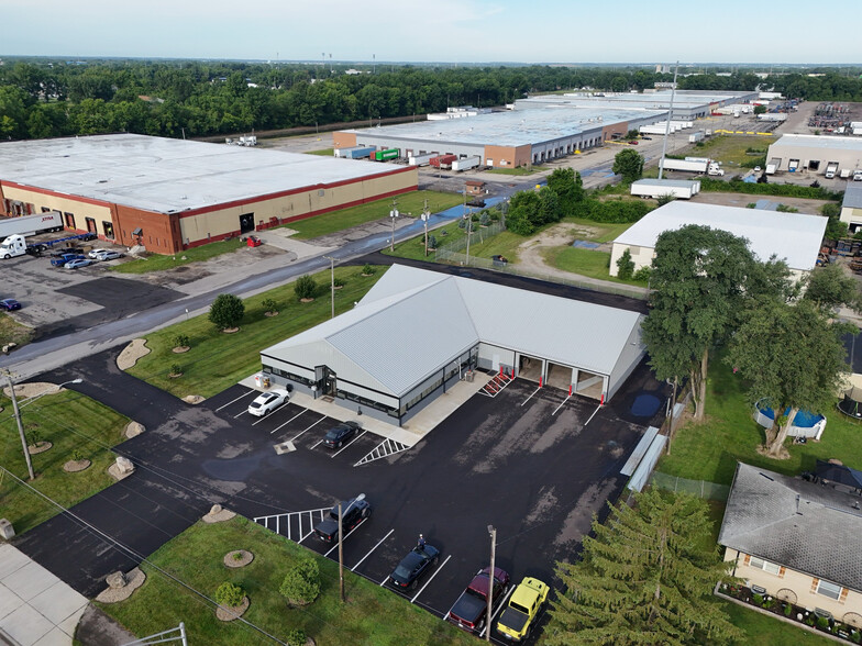 3663 Alum Creek Dr, Columbus, OH for lease - Building Photo - Image 1 of 4
