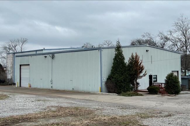 Plus de détails pour 227 Shady Grove Dr, Nashville, TN - Industriel à louer