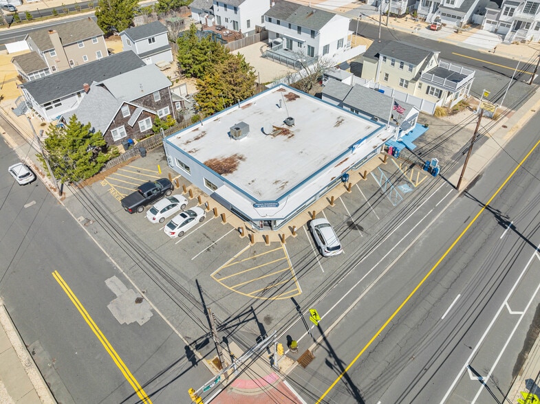 551 NJ Ave, Mantoloking, NJ for sale - Building Photo - Image 3 of 18