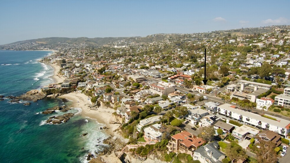 2094 Coast Hwy, Laguna Beach, CA à louer - Photo du bâtiment - Image 3 de 8