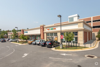 More details for 3000 Annandale Rd, Falls Church, VA - Retail for Lease