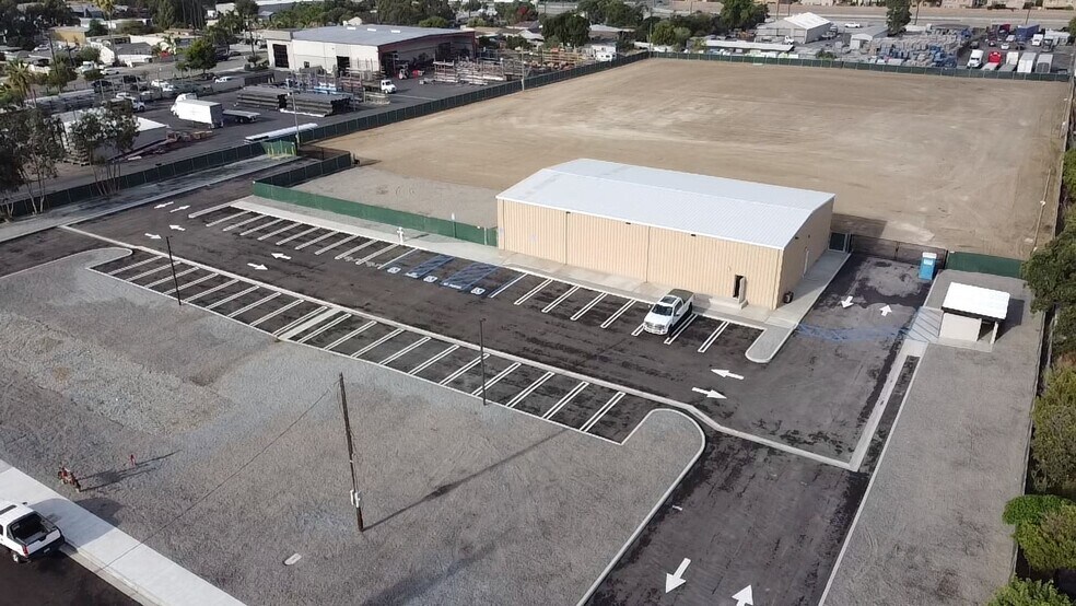 8424 Cottonwood Ave, Fontana, CA for sale - Building Photo - Image 1 of 5