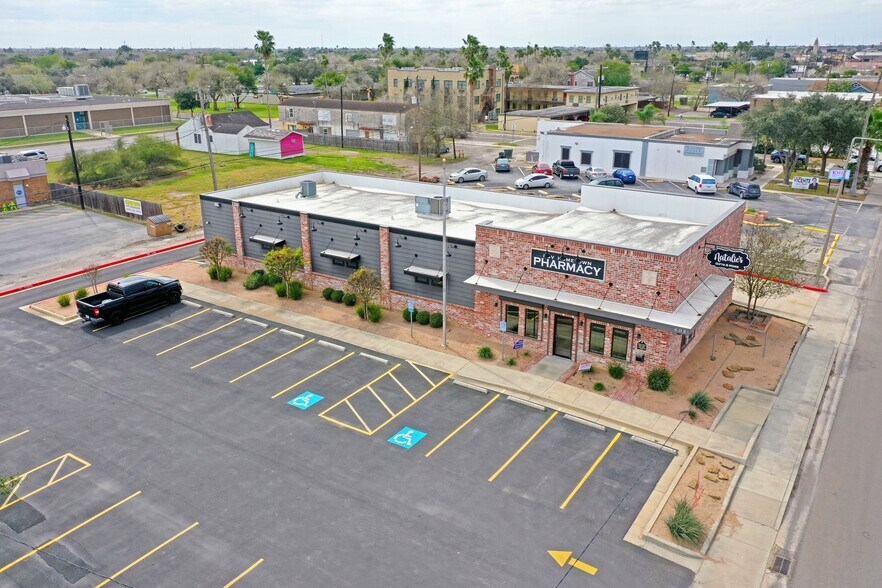 608 E Harrison Ave, Harlingen, TX for lease - Building Photo - Image 2 of 14