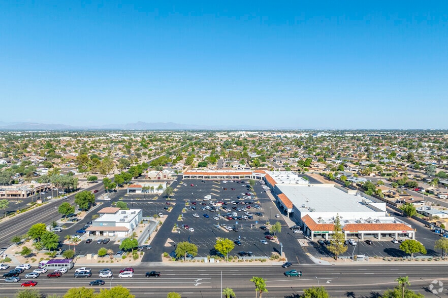 947-981 W Elliot Rd, Chandler, AZ for lease - Aerial - Image 2 of 10