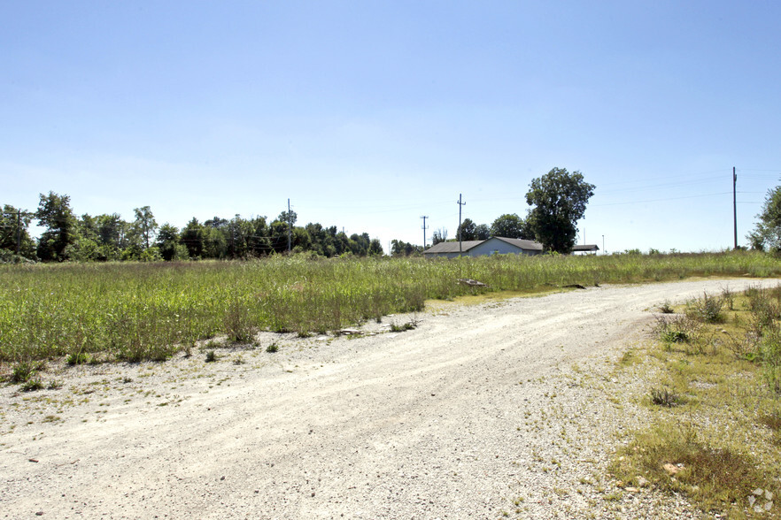 4912 W Chestnut Expy, Springfield, MO for sale - Primary Photo - Image 1 of 1