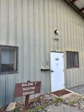 13034 Bitney Springs Rd, Nevada City, CA for lease Interior Photo- Image 1 of 27