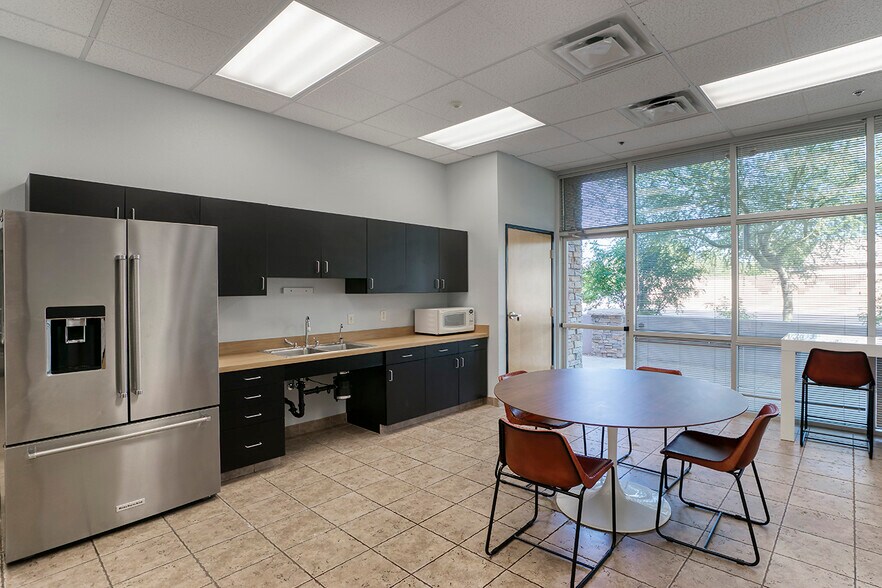 3035 S Ellsworth Rd, Mesa, AZ à louer - Photo intérieure - Image 3 de 7