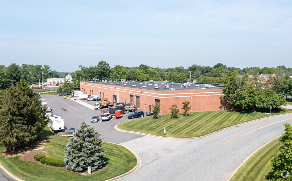 1308 Continental Dr, Abingdon, MD à louer - Aérien - Image 2 de 4