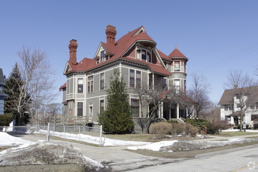 318 Houston Ave, Muskegon, MI à louer - Photo principale - Image 1 de 9
