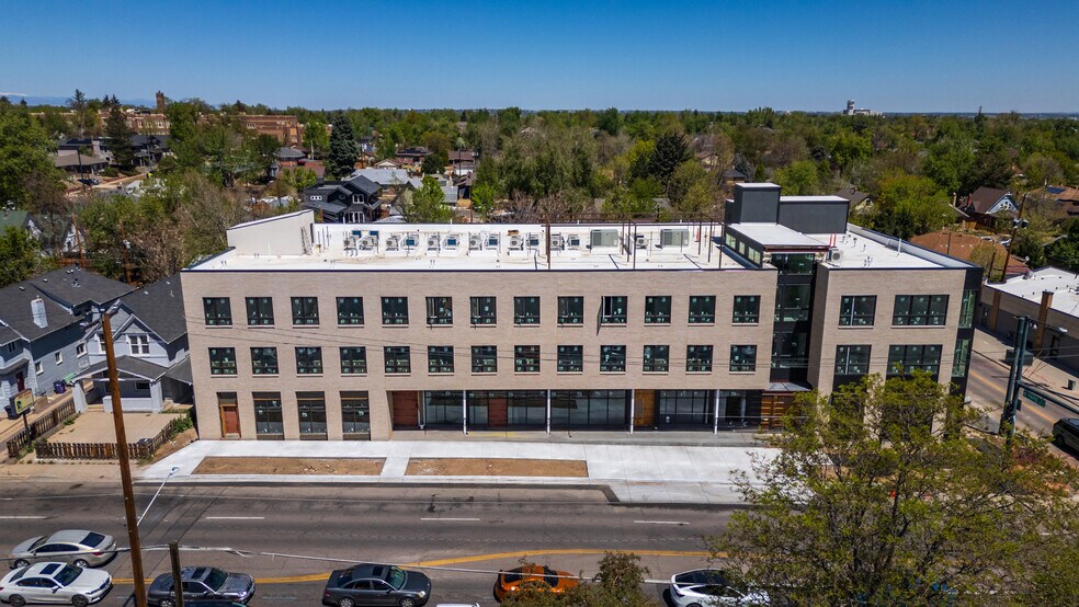 3301 W 38th Ave, Denver, CO à louer - Vidéo sur l’inscription commerciale - Image 2 de 11