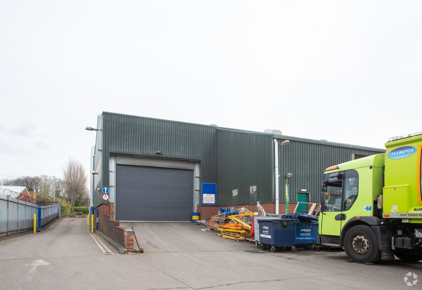 Northgate, Aldridge à vendre - Photo du bâtiment - Image 2 de 2