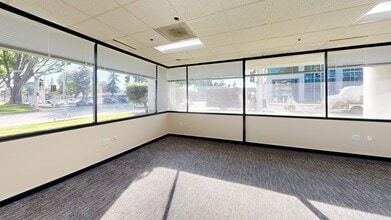 97 E Brokaw Rd, San Jose, CA à louer Numérisation 3D de Matterport- Image 1 de 7