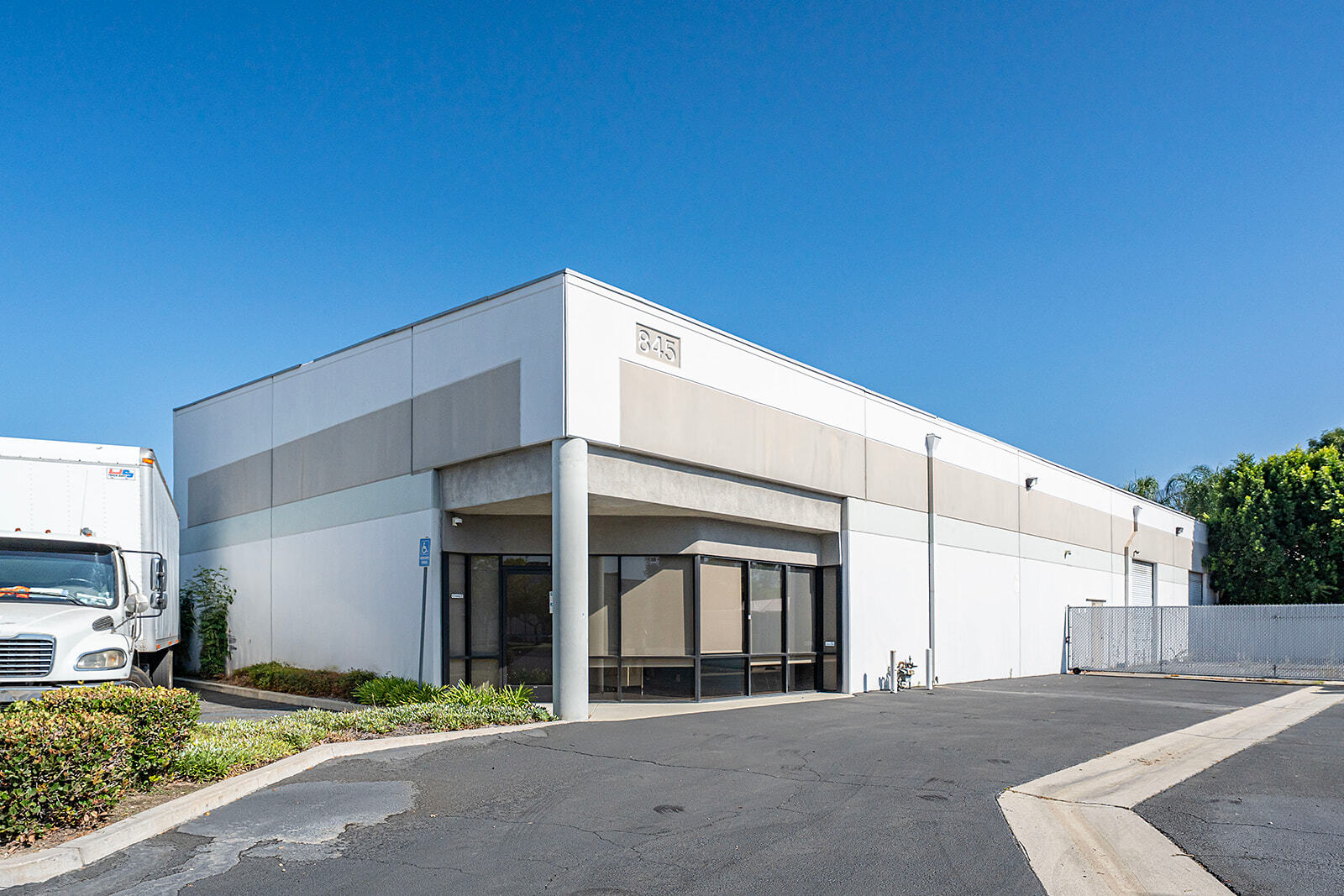 845 Meridian St, Duarte, CA à louer Photo du bâtiment- Image 1 de 22