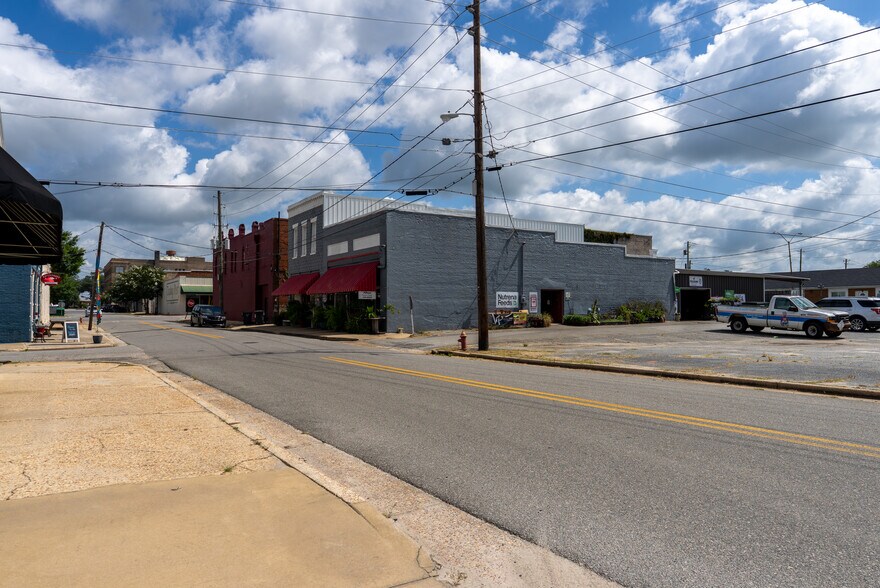 186 McLaughlin St SW, Pelham, GA à vendre - Photo principale - Image 1 de 56