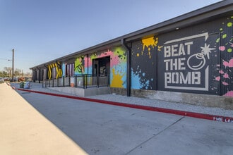 2103 Lyons Ave, Houston, TX for lease Building Photo- Image 2 of 11