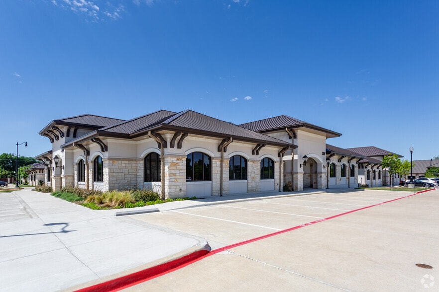 8501 Wade Blvd, Frisco, TX à vendre - Photo du bâtiment - Image 2 de 3