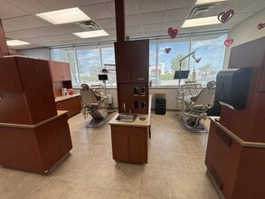 2953-2957 5th Ave S, Fort Dodge, IA for lease Interior Photo- Image 2 of 16