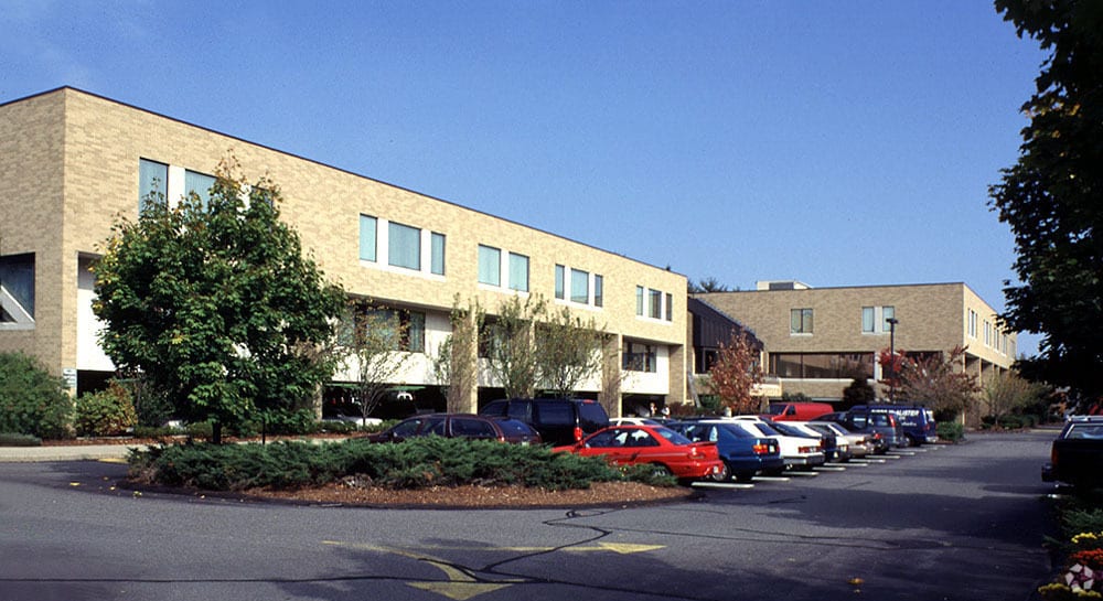 1 Riverside Rd, Weston, MA for lease Building Photo- Image 1 of 1