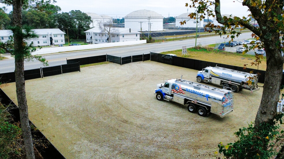 5867 Rhett Ave, Hanahan, SC for lease - Building Photo - Image 2 of 8