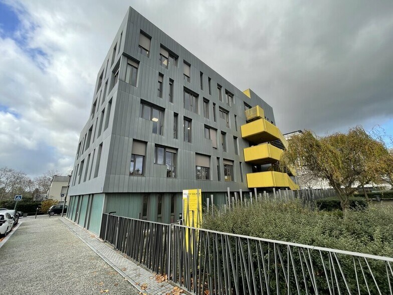 Office in Lyon for sale - Building Photo - Image 1 of 10