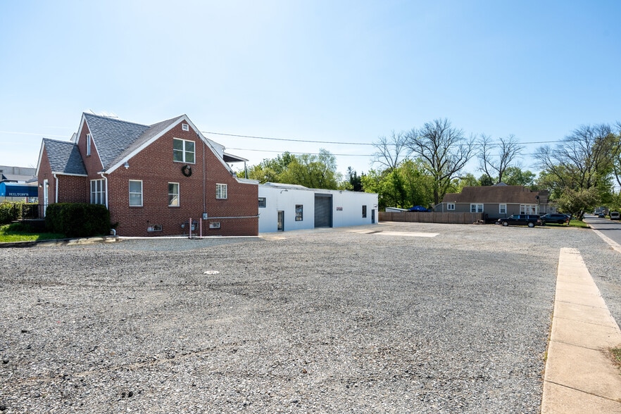 1900 Kirkwood Hwy, Wilmington, DE for lease - Building Photo - Image 3 of 38