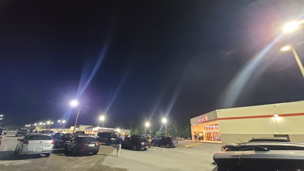 101-143 City Smitty Dr, Saint Marys, GA for lease - Building Photo - Image 3 of 6