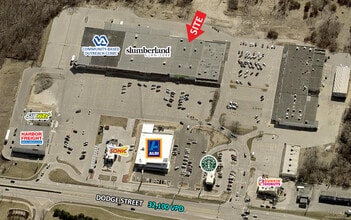 2600 Dodge St, Dubuque, IA for lease Aerial- Image 2 of 2