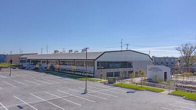 1610 54th Ave, Nashville, TN for lease Building Photo- Image 2 of 7