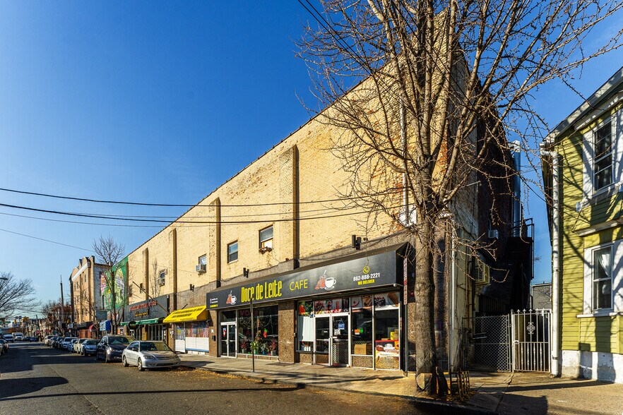 31-43 Merchant St, Newark, NJ à louer - Photo du bâtiment - Image 2 de 7