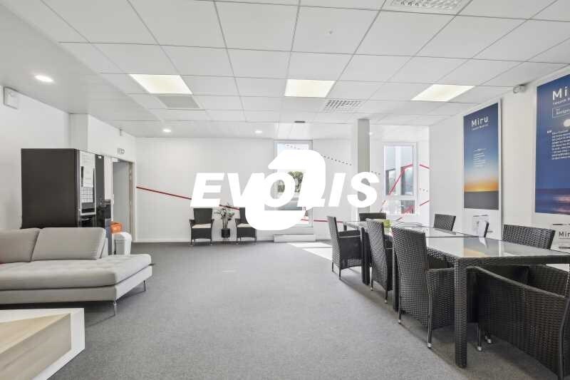 Office in Tremblay-en-France for lease - Building Photo - Image 3 of 14