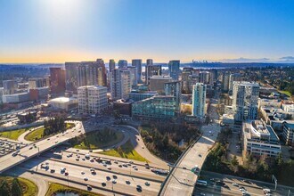 11130 NE 10th St, Bellevue, WA - AÉRIEN Vue de la carte