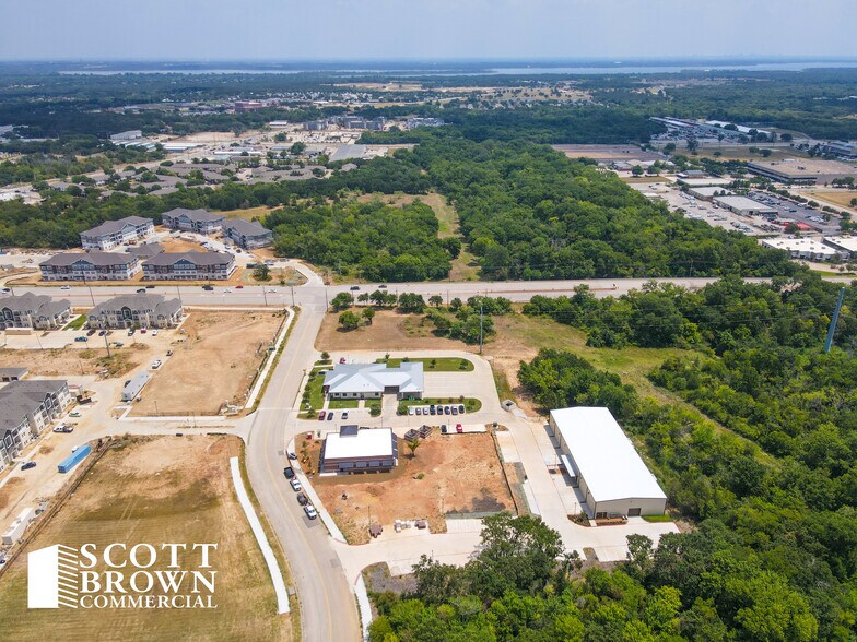 3622 Duchess, Denton, TX à louer - Photo du bâtiment - Image 2 de 11