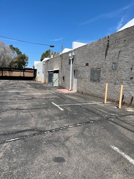 2810 N 7th Ave, Phoenix, AZ à louer - Photo du bâtiment - Image 3 de 23