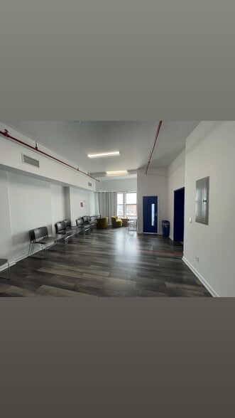 2035 Second Ave, New York, NY for lease - Interior Photo - Image 3 of 10