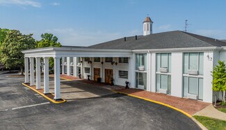 Plus de détails pour 4004 Gardiner Point Dr, Louisville, KY - Multi-résidentiel à vendre