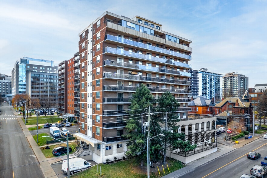 150 Hughson St S, Hamilton, ON à louer - Photo du bâtiment - Image 2 de 30